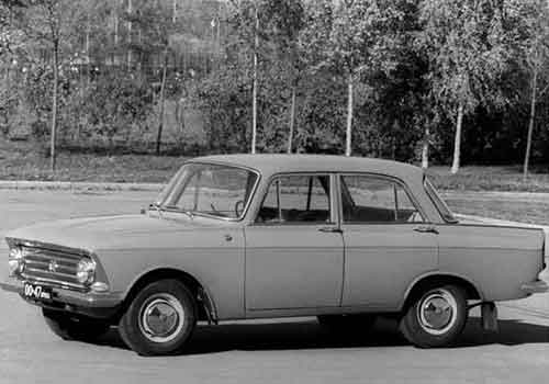 Советский автомобиль с кузовом типа седан Москвич-408