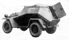 Бронеавтомобиль БА-64 на шасси ГАЗ-64, вид сзади с открытой дверью