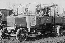 Военный автомобиль Руссо-Балт модель "Т" с зенитной установкой