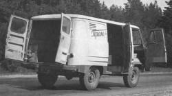 Фургон УАЗ-451 вид сзади