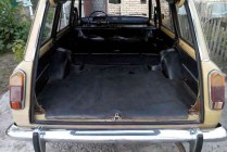Салон и ровный пол багажника универсала ВАЗ-2102