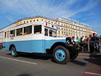 Отреставрированный автобус ЗИС-8